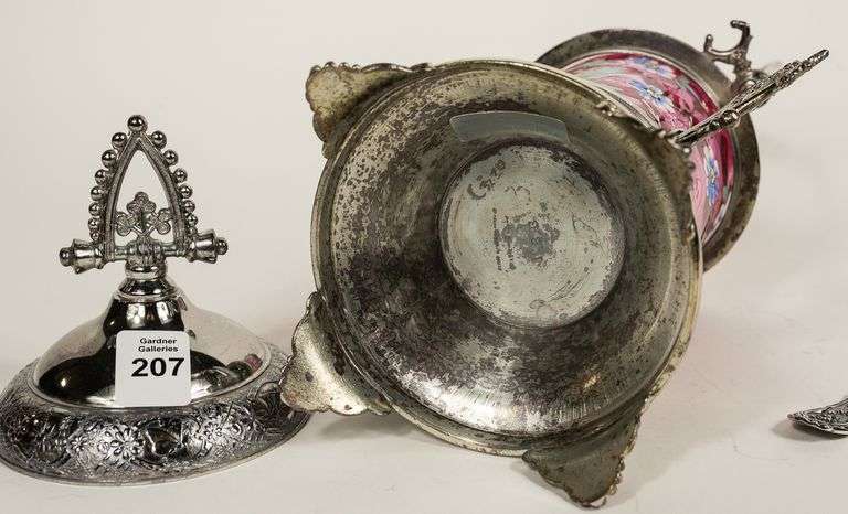 CRANBERRY GLASS PICKLE CRUET