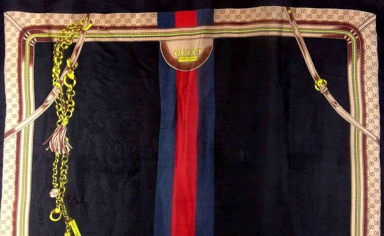 GUCCI SILK SCARF