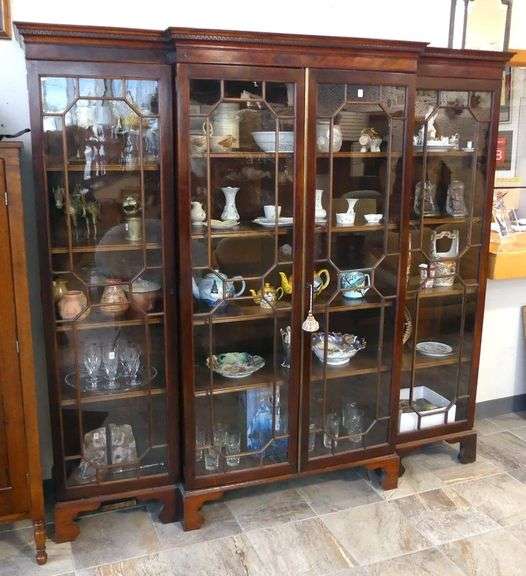 EXCEPTIONAL VICTORIAN BOOKCASE