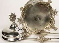 CRANBERRY GLASS PICKLE CRUET