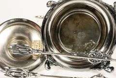 IRIDESCENT GLASS PICKLE CRUET