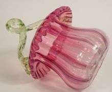 VASELINE GLASS HANDLE BASKET