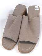 DONALD PLINER SANDALS