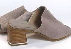 DONALD PLINER SANDALS