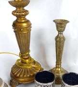 TABLE LAMP, GLASSWARE, POTTERY