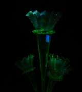 OPALESCENT URANIUM GLASS EPERGNE