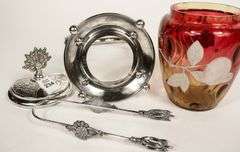 AMBERINA GLASS PICKLE CRUET