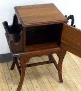 VINTAGE WALNUT TELEPHONE STAND