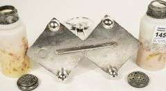 TWO PAIRS OF SHAKERS ON STANDS