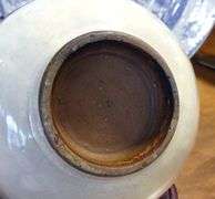 THREE PIECES OF CHINESE PORCELAIN