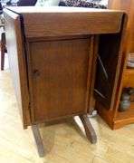 UNIQUE OAK GATE-LEG TABLE