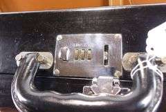 VINTAGE LEATHER SUITCASE & BRIEFCASE