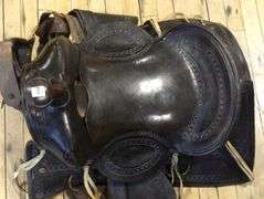 HORSE SADDLE AND LASSO