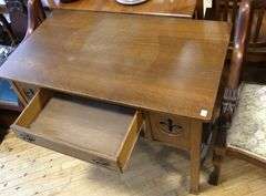 ARTS AND CRAFTS OAK LIBRARY DESK