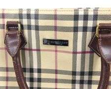 DESIGNER PURSES & SCARF