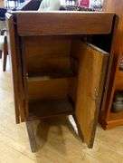 UNIQUE OAK GATE-LEG TABLE