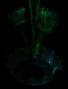 OPALESCENT URANIUM GLASS EPERGNE