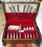 1847 ROGERS BROS. "FIRST LOVE" FLATWARE