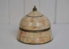 HAT, OPERA GLASSES & BOX