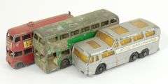 13 LESNEY/MATCHBOX BUSES