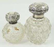 2 SCENT BOTTLES
