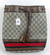 GUCCI BUCKET BAG