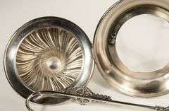 CRANBERRY GLASS PICKLE CRUET