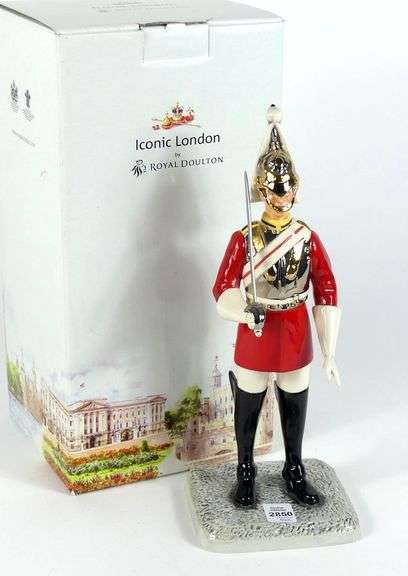 ROYAL DOULTON FIGURINE