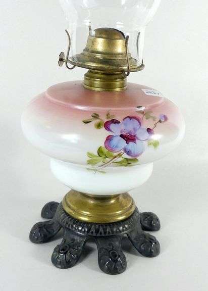 ANTIQUE OIL LAMP