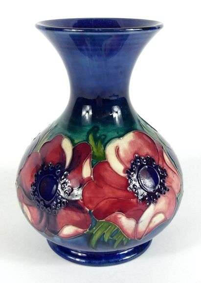 MOORCROFT VASE