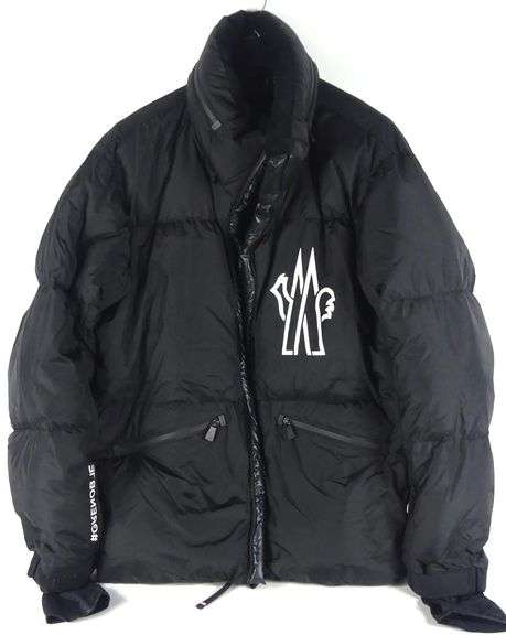 HIGH END NEW SKI JACKET