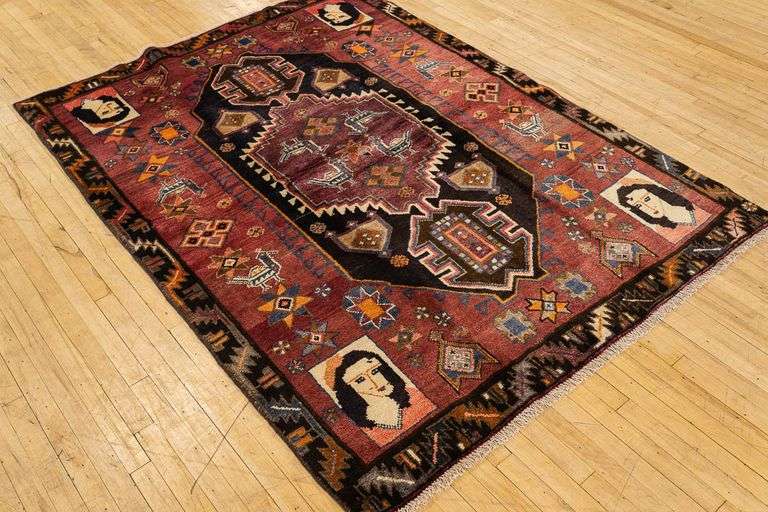 SHIRAZ RUG
