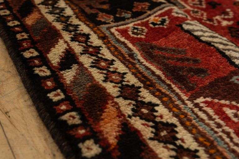 SHIRAZ RUG