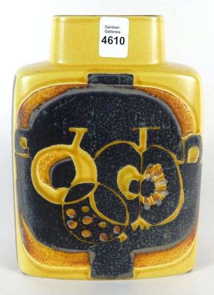 ROYAL COPENHAGEN VASE