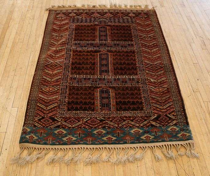 PERSIAN RUG