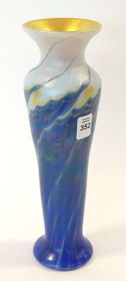 LUNDBERG IRIDESCENT GLASS VASE