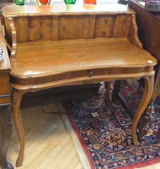 FRENCH PROVINCIAL LADIES' WRITING DESK