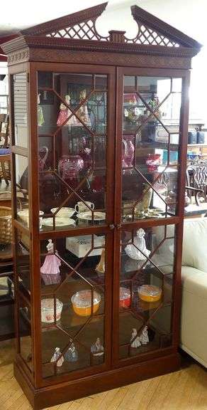 CHIPPENDALE DISPLAY CABINET