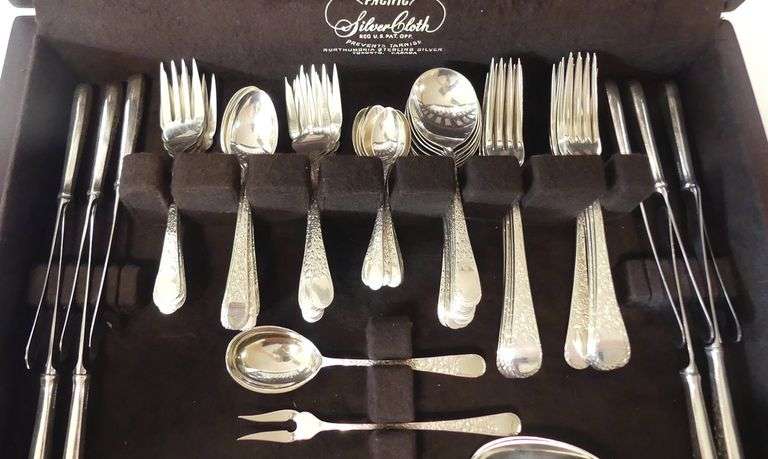 BIRKS "LONDON ENGRAVED" STERLING FLATWARE
