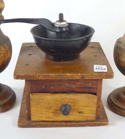 COFFEE GRINDERS & SALT MILL