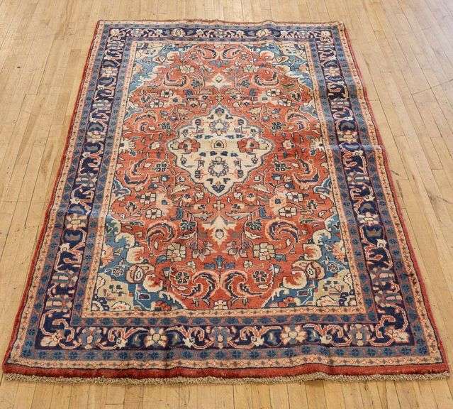 ARAK RUG