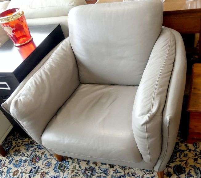 NATUZZI GREY LEATHER ARMCHAIR
