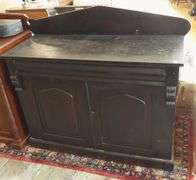 19TH CENTURY SIDEBOARD WITH PROVENANCE