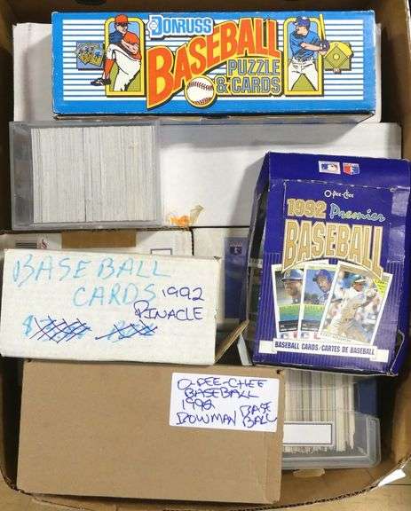 BOX LOT OF 1990'S BASEBALL CARDS