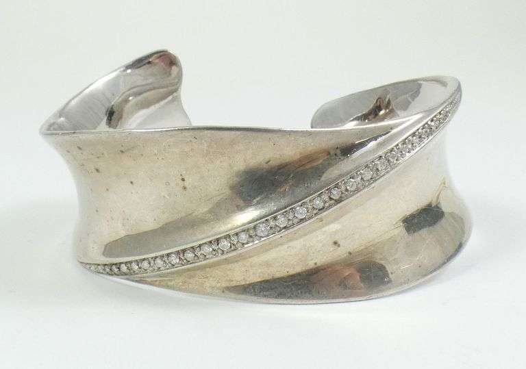 SILVER & DIAMOND BRACELET