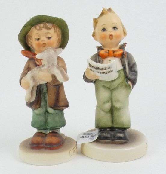 8 HUMMEL FIGURINES