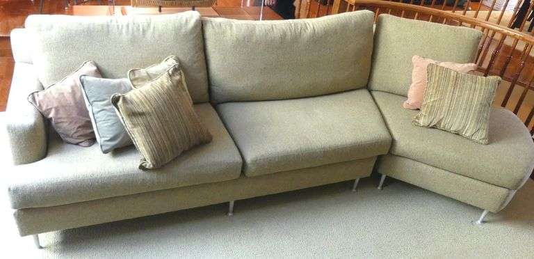 CONTEMPORARY TWO-PIECE SECTIONAL