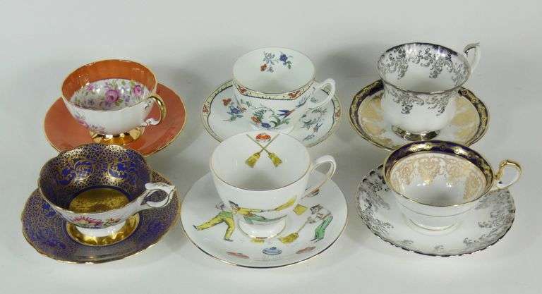 12 CUPS & SAUCERS