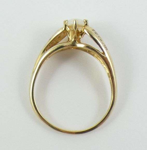 OPAL RING