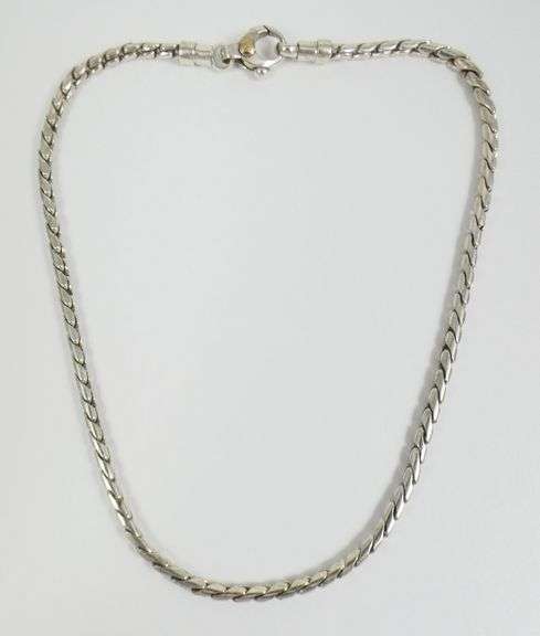 DESIGNER SILVER NECKLACE